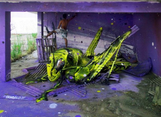 Граффити-скульптуры из мусора