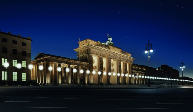 Светящаяся «Берлинская стена»