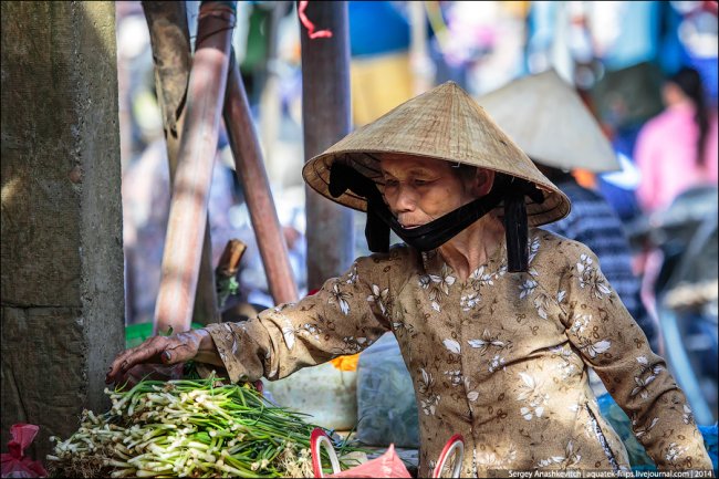 Вьетнамский стихийный рынок