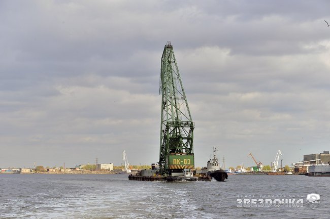     Транспортировка атомных подводных лодок "Братск" и "Самара"