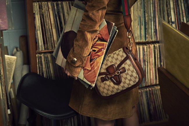 Lykke Li с сумкой Gucci Lady Web в клипе Just Like a Dream