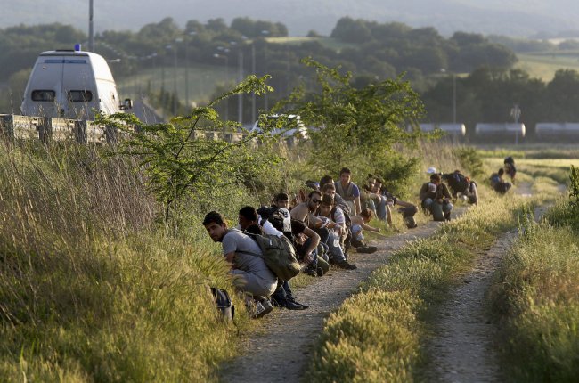 Нелегальные мигранты