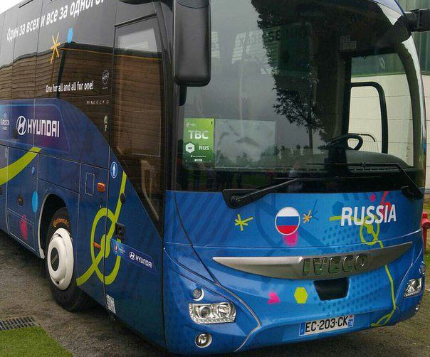 Автобус футбольной сборной России