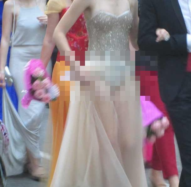 Откровенное платье одесской выпускницы