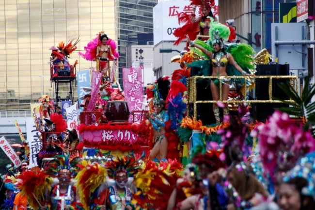 Асакуса Самба карнавал в Токио