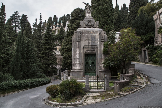 Кладбище Стальено