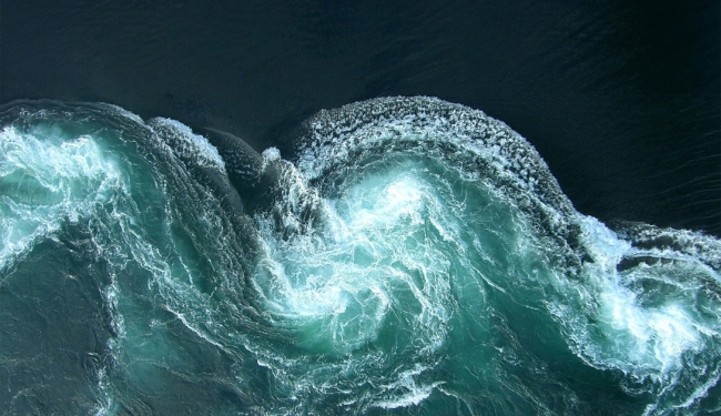Воронка в бездну: 9 самых опасных водоворотов океана