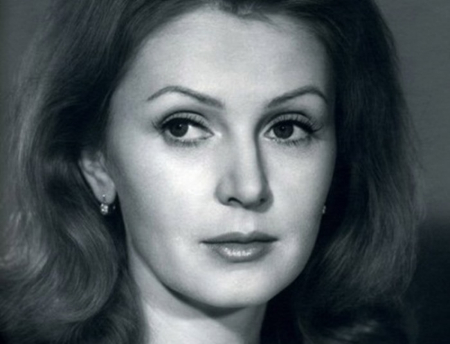 Три жены Владимира Басова: как «некрасивому обольстителю» удалось покорить первых красавиц советского кино