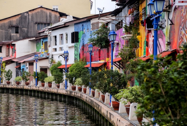 Малакка — цветной город Малайзии