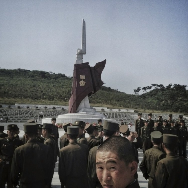 Северная Корея на снимках Дэвида Гуттенфельдера