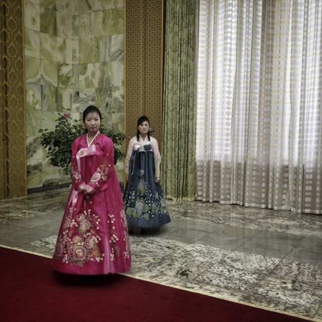 Северная Корея на снимках Дэвида Гуттенфельдера