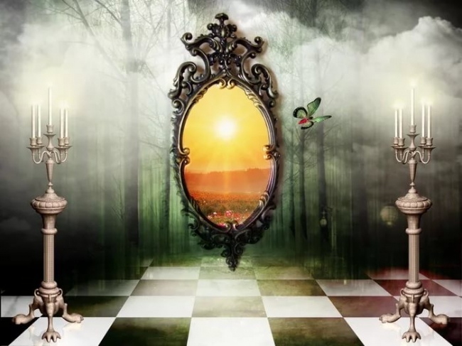 Зеркало: мистические свойства и поверья