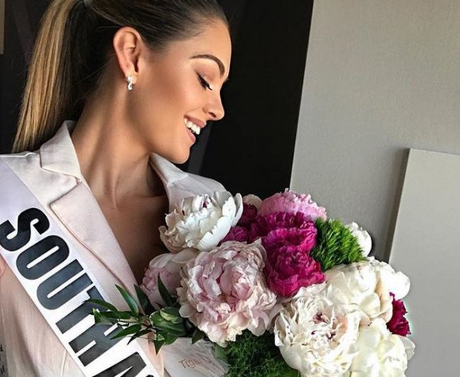 Деми-Ли Нель-Питерс из ЮАР одержала победу на конкурсе «Мисс Вселенная-2017»