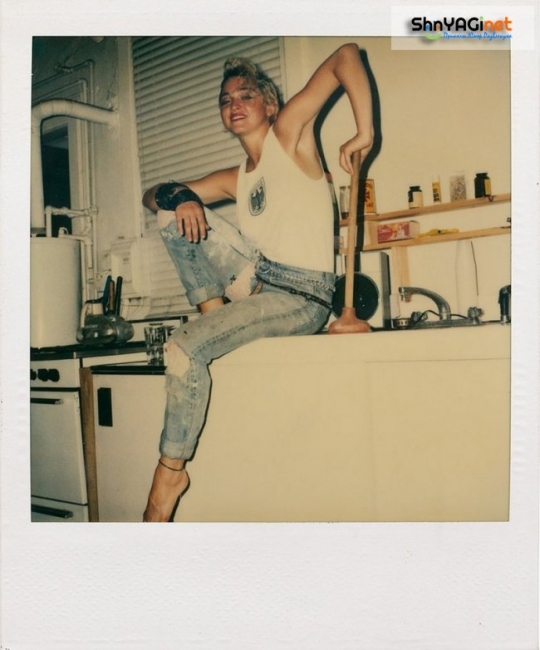 Мадонна на пороге славы в полароидных фотографиях 1983 года