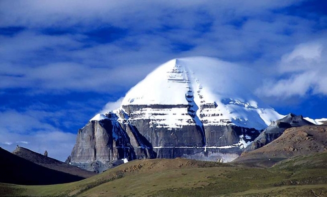 Гора Кайлас священное место Тибета