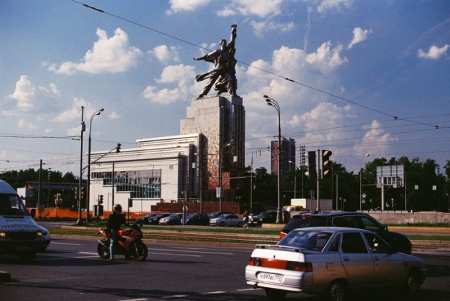 Изнанка Москвы на снимках сербского фотографа Буги