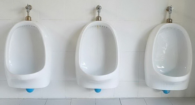 В Германии придумали, как уменьшить очереди в женские туалеты