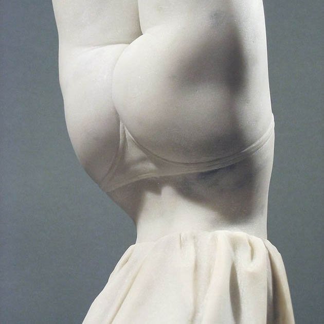 Ироническая скульптура эпохи Ренессанса от Герарда Маса