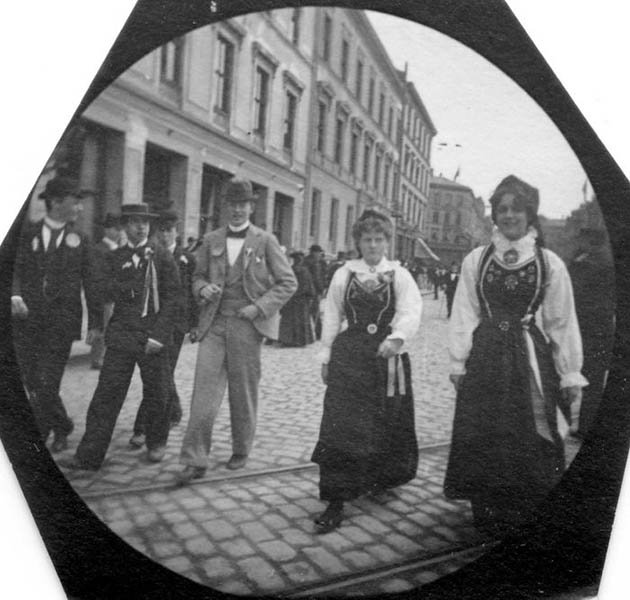 Первый папарацци из Осло снимал прохожих на улицах 19 века