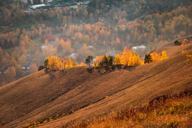 Октябрьский закат на Арке в Красноярске