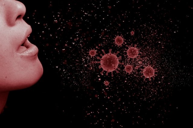 Мифы о том, как не заразиться коронавирусом (10 фото)