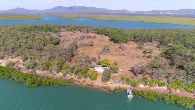 Самый дешёвый остров в Австралии выставлен на продажу (20 фото)