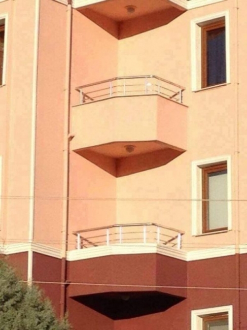 Такие разные балконы