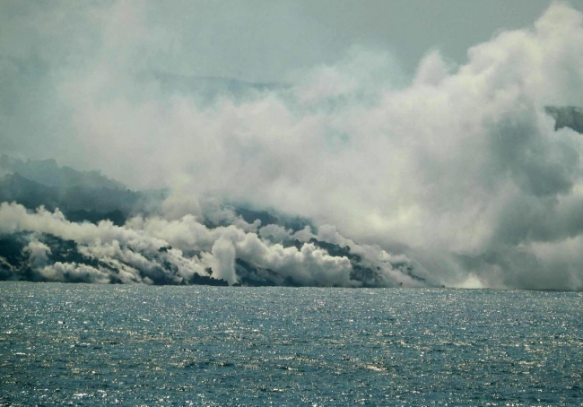 Извержение вулкана на острове Ла Пальма