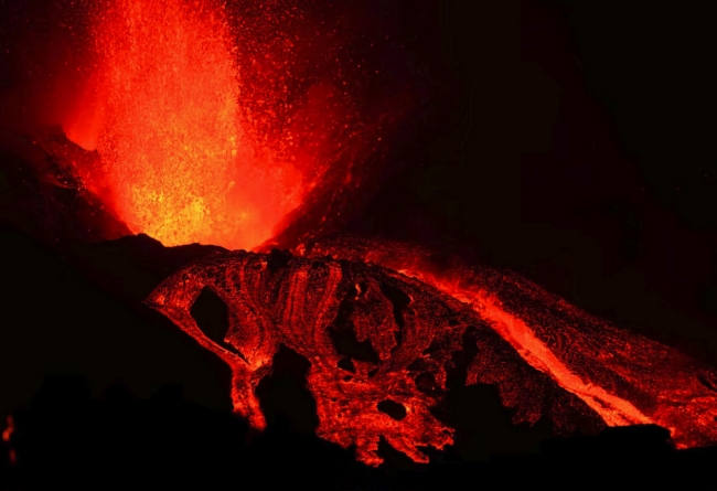 Извержение вулкана на Канарских островах