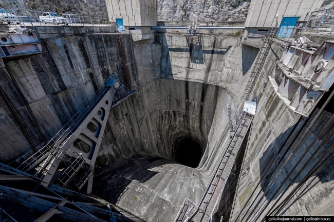 Чиркейская ГЭС — самая высокая арочная плотина в России