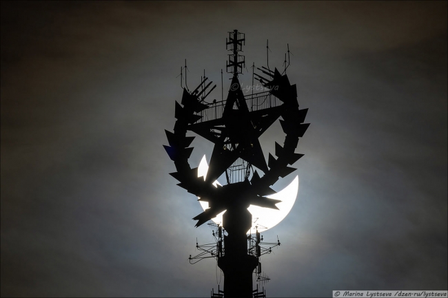 Солнечное затмение в Москве 2022