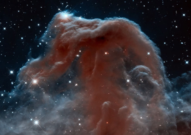 Далекий космос: лучшие снимки с телескопа Хаббл 2022