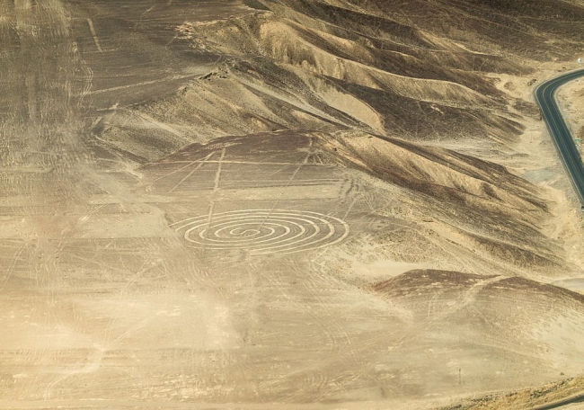 Загадочные рисунки в пустыне Наска