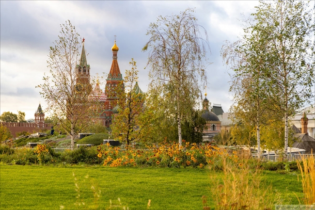 Октябрь в центре Москвы