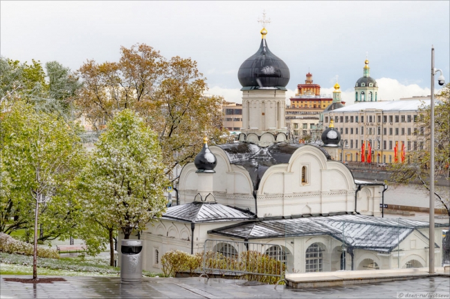 Май в Москве