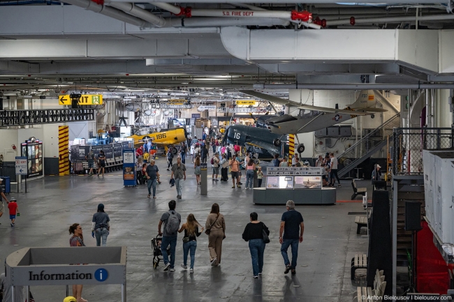 Авианосец-музей USS Midway