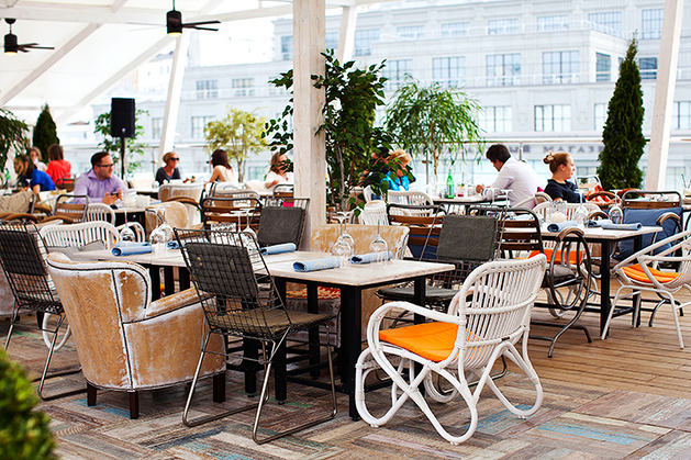 10 самых красивых летних террас баров и ресторанов Москвы