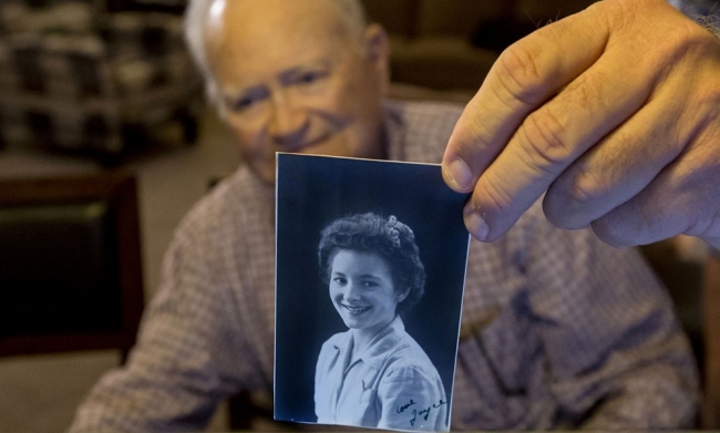Трогательная история: ветеран нашел свою возлюбленную спустя 70 лет